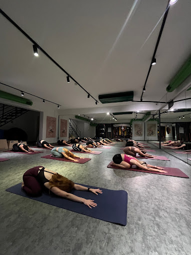 buyukcekmece pilates büyükçekmece mimaroba pilates salonu stüdyosu